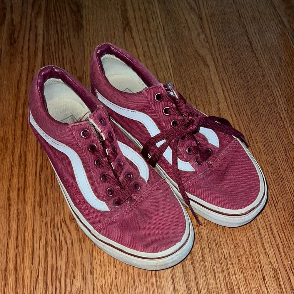 Vans Old Skool Maroon Low Top Skater Shoes Women’s Size 5.5